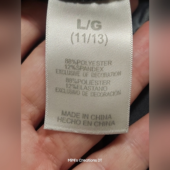 Women's  Grey Workout Capris with LSU Emblem - Picture 5 of 10